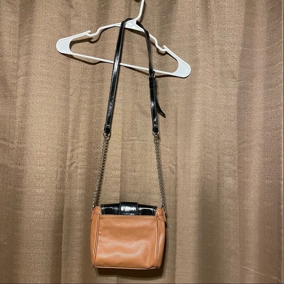 ✅7X Host Pick✅ Nine West Cross Body Purse, 7 1/4X6 1/4 - Picture 2 of 14